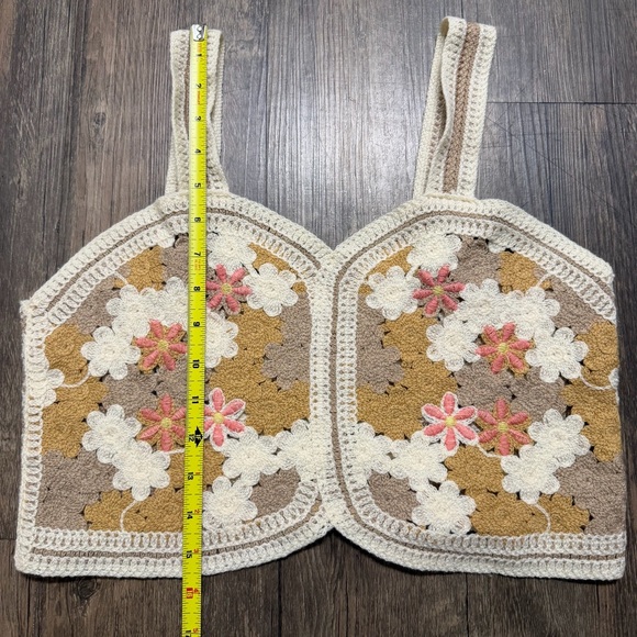 Handmade Knit Crochet Stitch Floral Granny Square Cami Crop Tank Top Boho Pool M - Picture 10 of 10